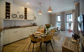 Maya's Flats 33 - Granaria, Gdańsk